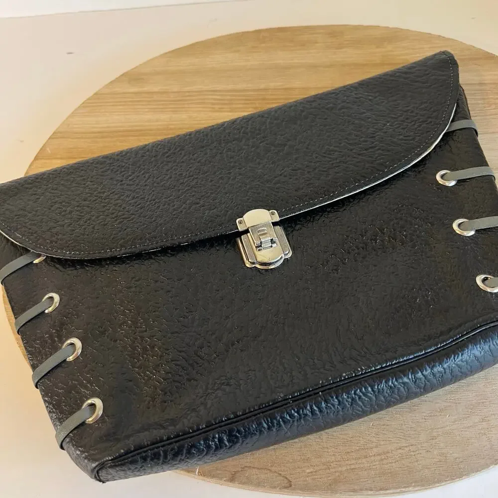 Vintage 90s Black Genuine Leather Weaved Silver Lock Large Clutch Bag